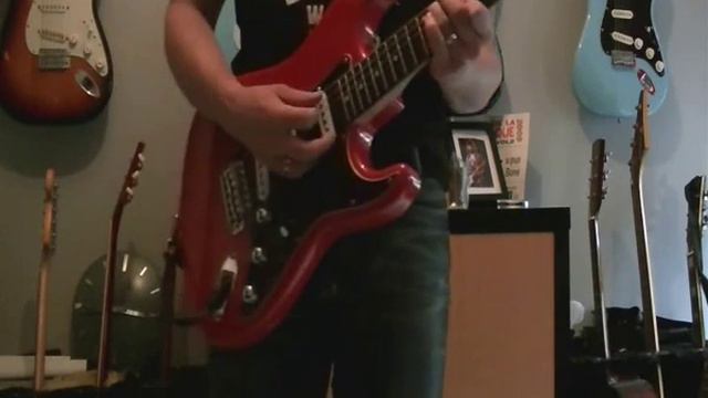 Stratocaster Blues Junior Fender 212 TwoRock смотреть онлайн