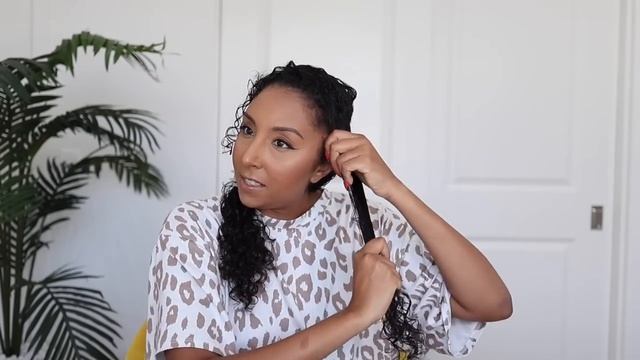 NEW VIRAL Bounce Curl Brush! Is It The Best Brush For Defined Curls? | BiancaReneeToday смотреть онлайн