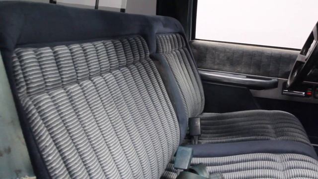 1990 Chevrolet CK 1400 4x4 for sale | 4731-CHA смотреть онлайн