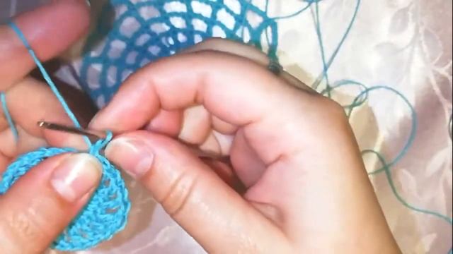 Салфетка паутинка крючком. Мастер класс для начинающих смотреть онлайн