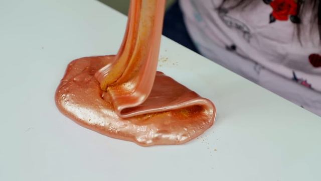 ADDING TOO MANY INGREDIENTS INTO SLIME! adding too much of everything into slime смотреть онлайн
