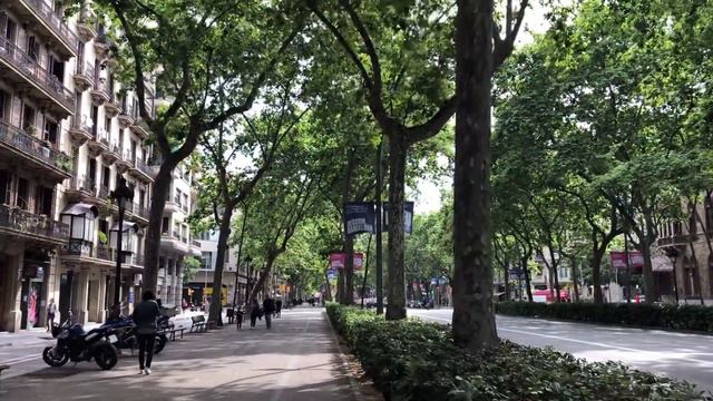 [SPAIN-BARCELONA] Walking along Gran Via de les Corts Catalanes 26/MAY/2021 04:50 pm смотреть онлайн