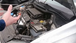 Свист при запуске двигателя поло седан