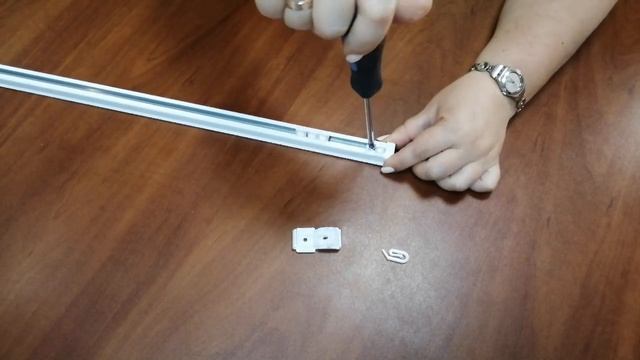 Алюминиевый карниз для штор LEGRAND 1-но рядный смотреть онлайн