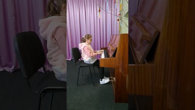 Комарнівська музична школа Гібій Любов «Свята ніч» Муз.Франц Грубер, Сл.Джозеф Мор, Обр.Л.Жульєвої смотреть онлайн