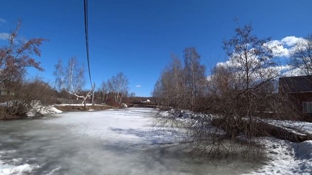 Spring Walk in Old Russian Dacha Community. My Neighbors' Houses смотреть онлайн