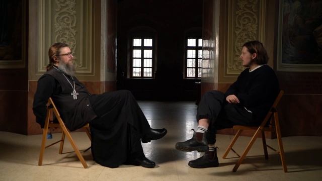 Влюбиться в Церковь — и стать священником / о. Андрей Щенников смотреть онлайн