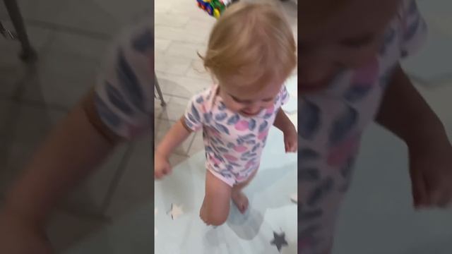 У тройняшек разные способы игр 😃 смотреть онлайн