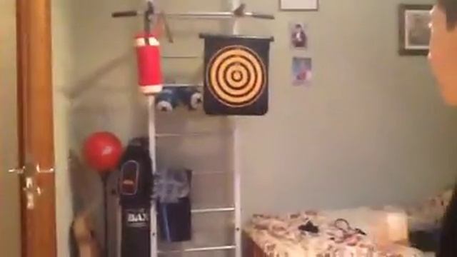 Как играть в дарц смотреть онлайн