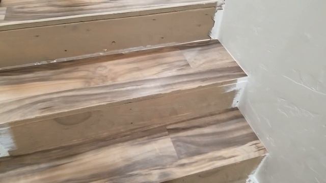 How to install Vinyl Sheet Flooring on a Staircase смотреть онлайн