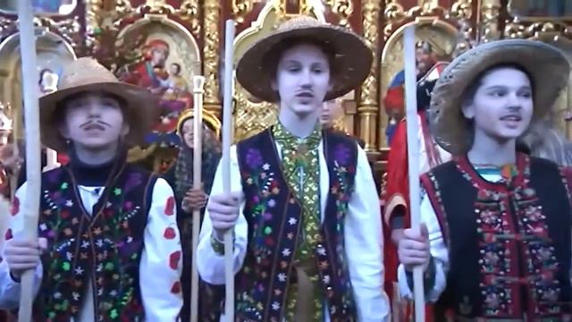 УКРАИНА Порошенко делает вид что поёт колядки 7 01 2015 смотреть онлайн