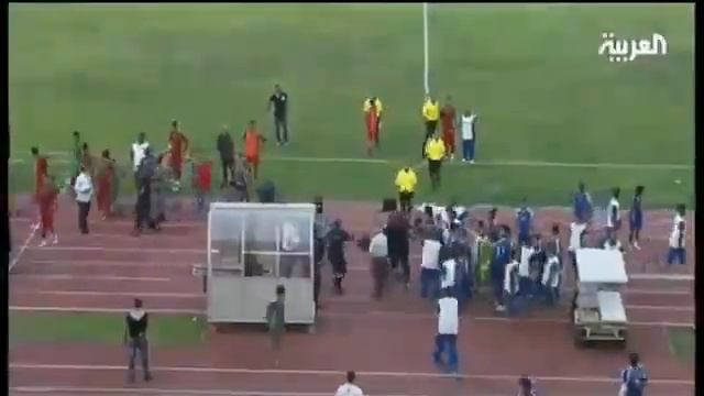 Заруба на футболе смотреть онлайн