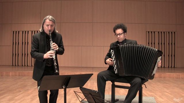 Florent Héau et Théo Ould: "Préludes de danse" n°4 - Witold Lutoslawski - смотреть онлайн