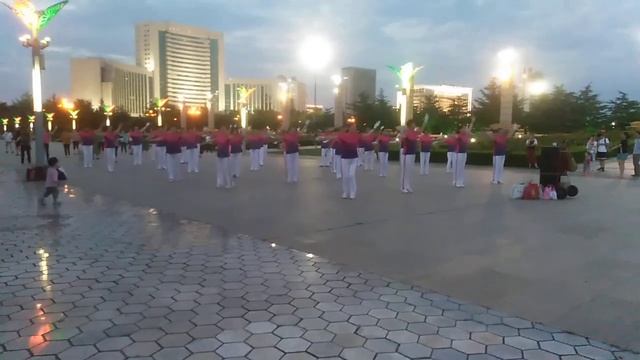 Weifang kite square смотреть онлайн