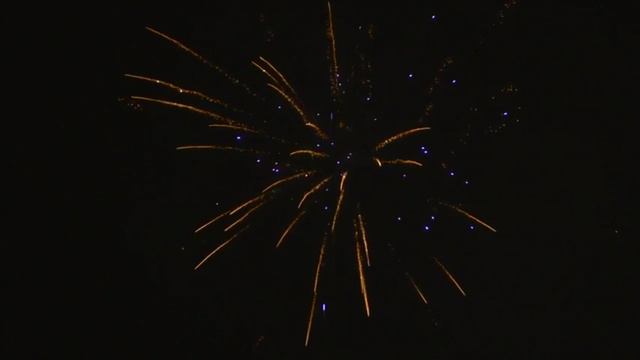 Свадебный фейерверк (1,0х120) (C 064) смотреть онлайн