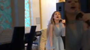 Мадина Манапова зажигает - аварская песня 2020