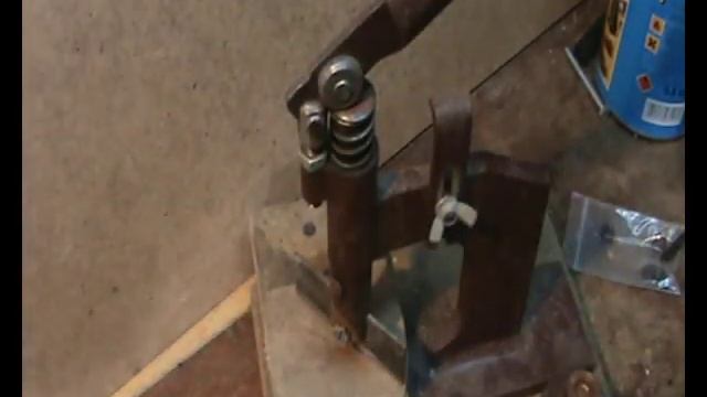 Ремонт обуви. Device to cut rubber Устройство для резки резины и полиуретана смотреть онлайн
