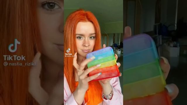 ШОКОЛАДНЫЙ ПОПИТ ПРОТИВ ЛЕДЯНОГО - КАКОЙ КРУЧЕ? Тренды Тик Ток Приколы Лучшее смотреть онлайн