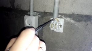 Проводим электричество в сарай и улицу