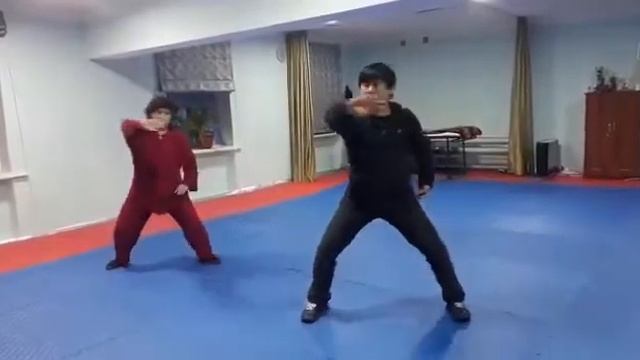 ТАЙЦЗИЦЮАНЬ . ЧЕН . ФОРМА 24 . КЫРГЫЗСТАН . ГОРОД ОШ . ТРЕНЕР НУРАСАН БАКИРОВ . смотреть онлайн