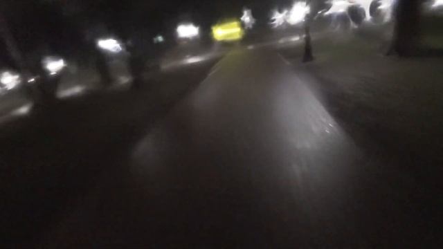 Прогулки по Киеву. Покатушка в новогодний вечер. Всех праздником!) 31 декабря 2020 г смотреть онлайн