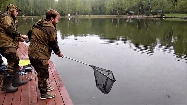 КЛЁВ И ПОИМКИ ФОРЕЛИ НА НИЖНЕМ ВОДОЁМЕ, Клёвое место( Лосиный остров) смотреть онлайн