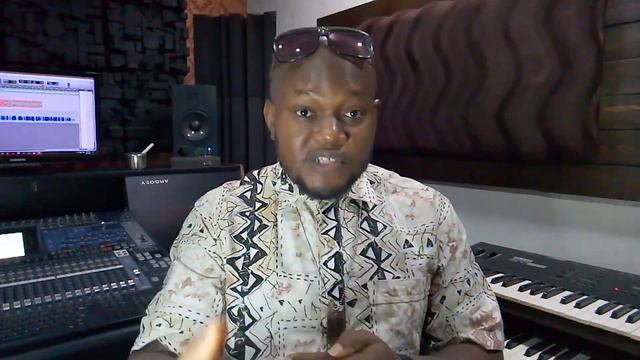 VOCAL WORKOUT EXERCISES FOR IMPROVING YOUR SINGING TONE | VOICE LESSONS WITH AKURIOS смотреть онлайн