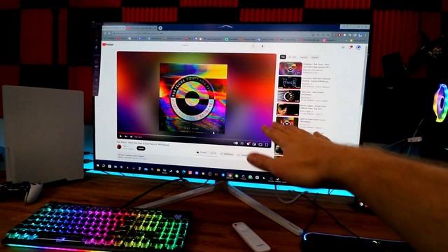 VIENKĀRŠI THE BEST / PHILIPS EVNIA 42" 4K OLED смотреть онлайн