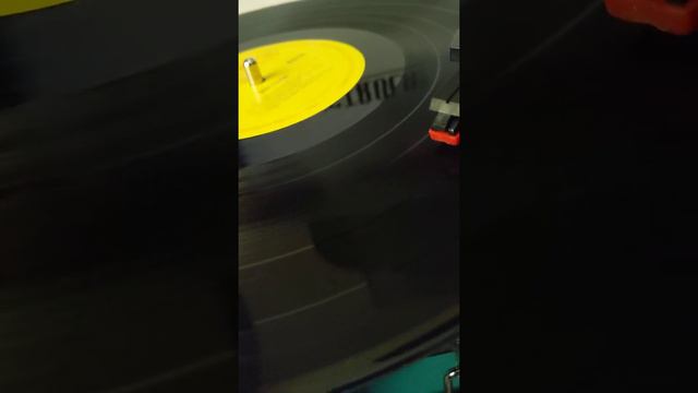 Roy Clark - Good Time Charlie 1967 (Better Audio Video) смотреть онлайн