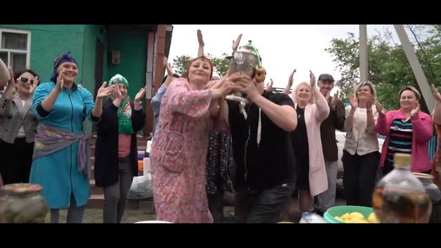 КЛИП-СЮРПРИЗ ОТ РОДИТЕЛЕЙ ДЛЯ ВЫПУСКНИКОВ- 2022 года ЛИЦЕЯ ЛОРД смотреть онлайн