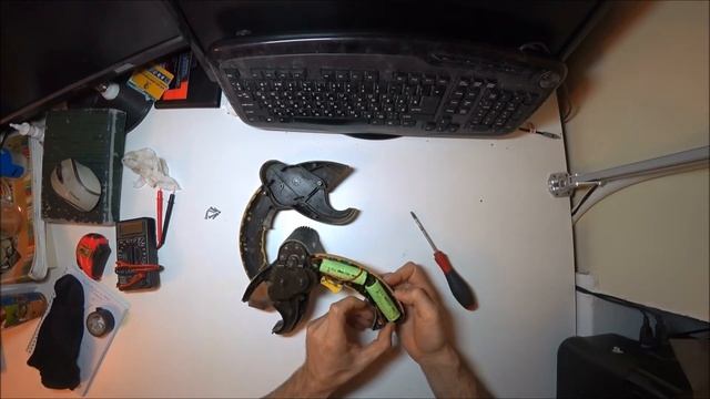 Аккумуляторные ножницы REMS Ремонт и отзыв эксплуатации смотреть онлайн