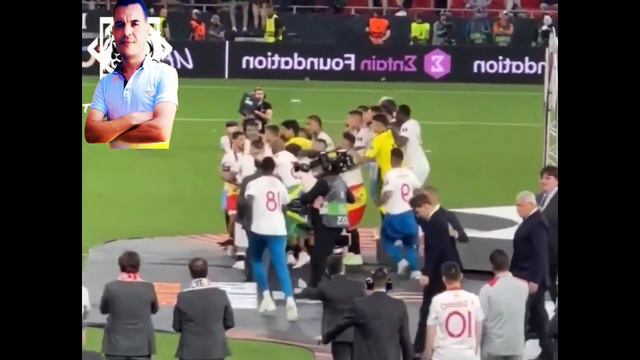THE MOMENT #BONO WON THE EUROPALEAGUE FOR SEVILLA смотреть онлайн