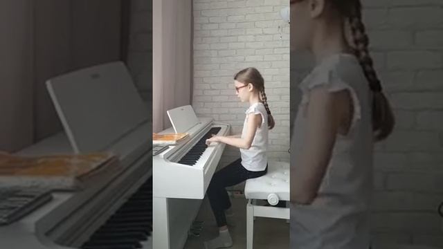 Черникова Вика. 2 класс. 9 лет. Р.Шуман. Солдатский марш. смотреть онлайн