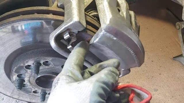 Ревизия и покраска суппортов марк 2 Jzx110