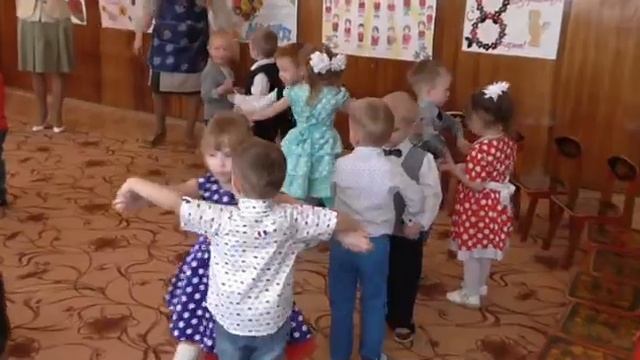 Танец лесных зверят смотреть онлайн