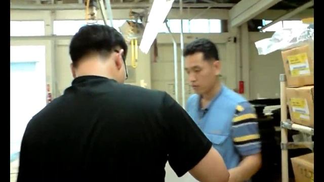 Я работаю на заводе Hyundai Motor в Южной Корее, город Ульсан (Ulsan)