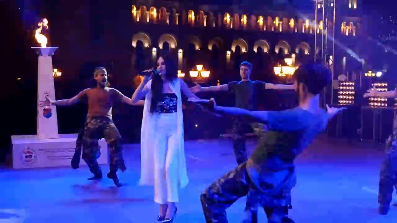 Nare Gevorgyan - De Tgherk -- Նարե Գևորգյան - Դե տղերք --Official Music Video 2017-- смотреть онлайн