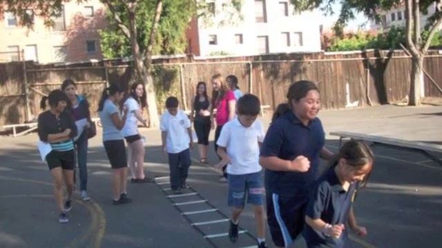 Hollywood High Fall 2010 смотреть онлайн