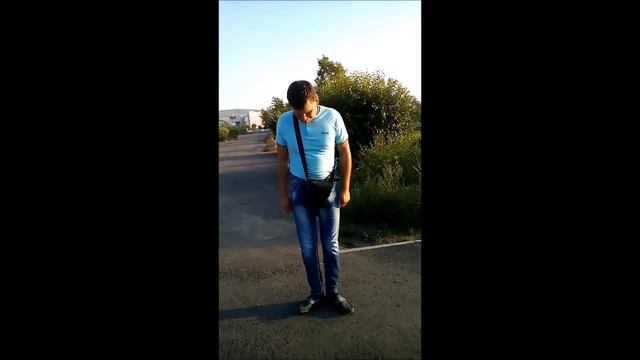 Странная походка смотреть онлайн