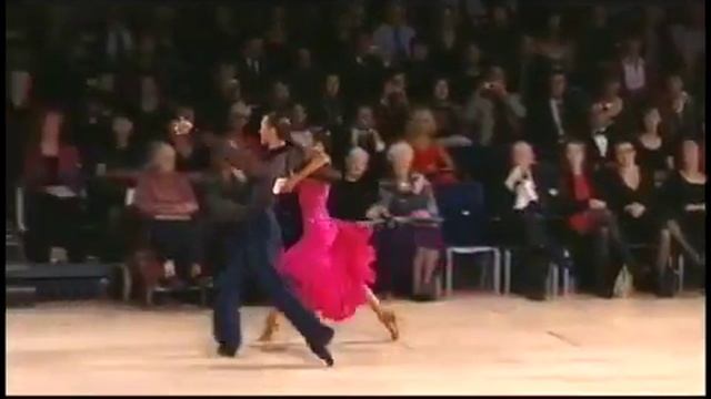 Slavik Kryklyvyy, Anna Melnikova UK Pro Latin Final Presentation Samba смотреть онлайн