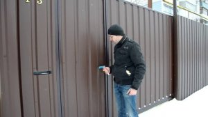 Делаем откатные ворота: 8 Обшивка, финальное испытание зимой.