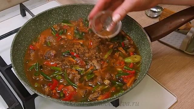 Жареный Лагман из Баранины с Чесночными Стрелками — Удивительно Вкусный и Аппетитный смотреть онлайн