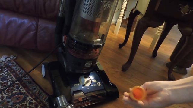 Hoover Windtunnel 3-Pro Pet Bagless Upright Vacuum Cleaner смотреть онлайн