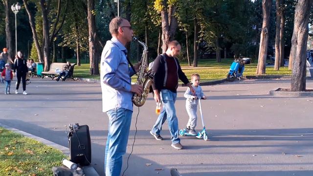 ПЕСНЯ ЕВРЕЙСКОГО ПОРТНОГО👍💯🎷/ШИКАРНОЕ ИСПОЛНЕНИЕ / САД ШЕВЧЕНКО ХАРЬКОВ СЕНТЯБРЬ 2020 смотреть онлайн