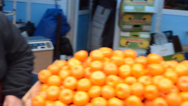 Новый год на рынке Беркат в Грозном смотреть онлайн