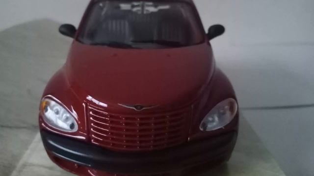 Maisto , 1/24 scale , Chrysler PT Cruiser . смотреть онлайн