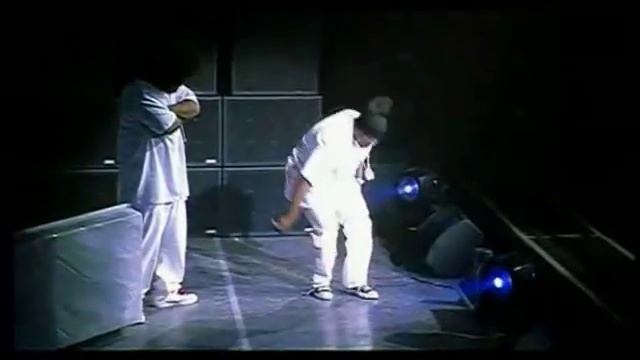 Dub-C's Crip Walk [Up In Smoke Tour] napisy PL 5/34 смотреть онлайн