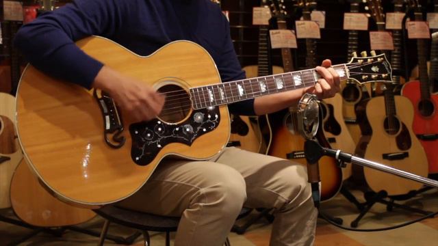 Gibson J-200 Demo - 1993年製 キング オブ フラットトップ смотреть онлайн
