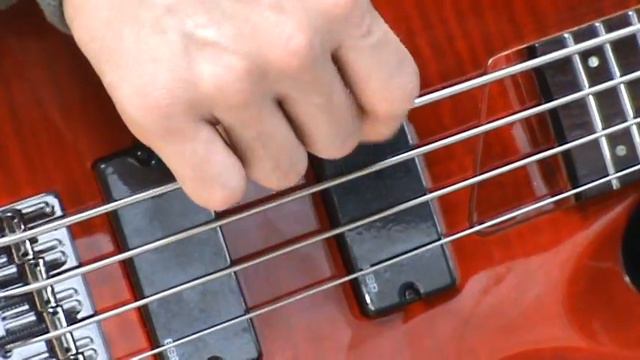 Patrick testet bass Violence In Perfection смотреть онлайн