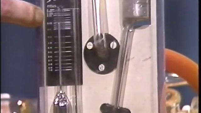 Using an Oil Vacuum Pump - 1982 смотреть онлайн